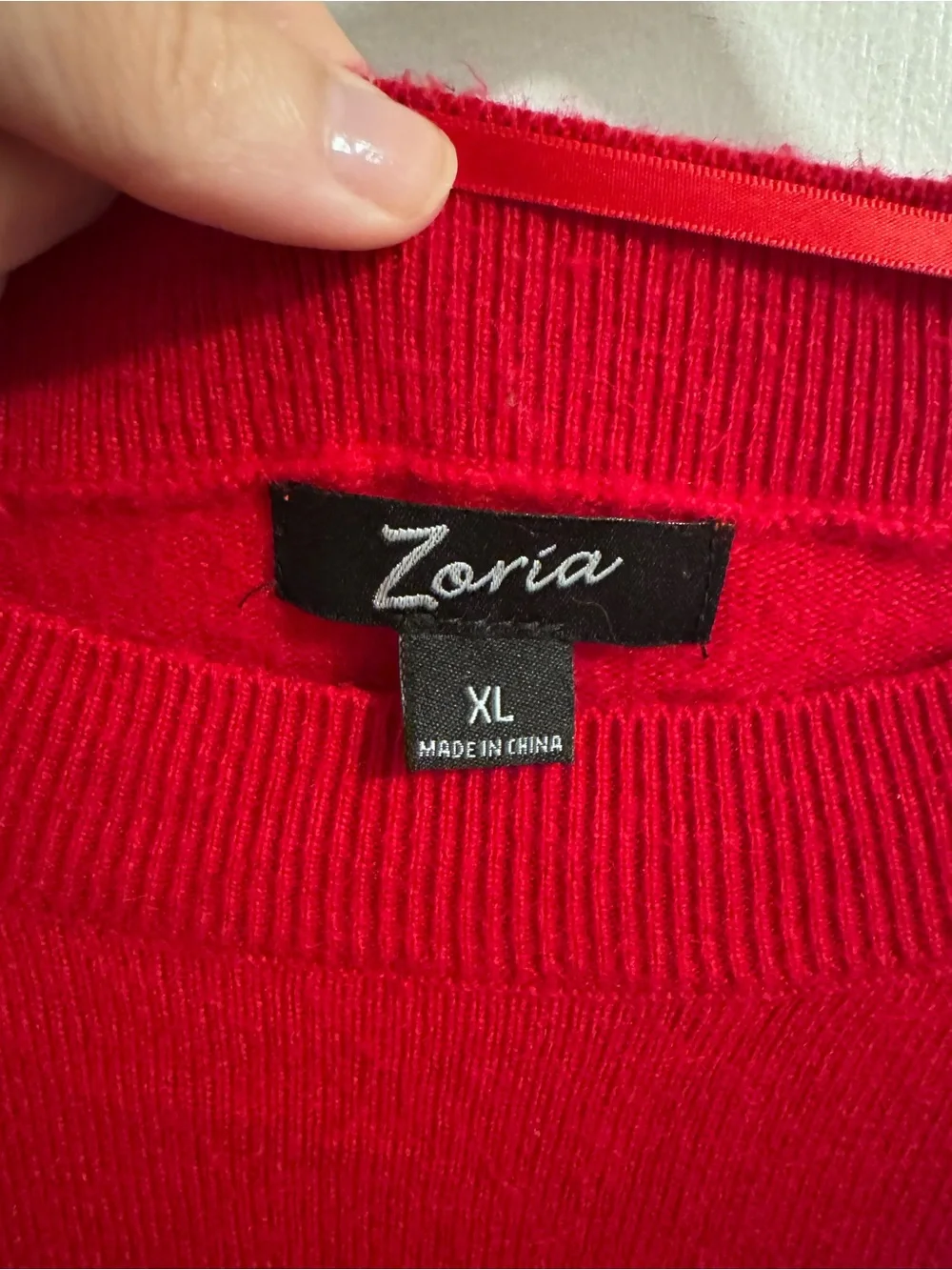 Zoria Women's Crewneck Sweater